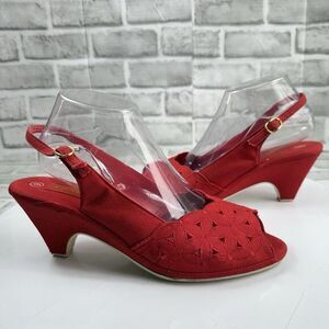 Variations Vintage Women's Size 9 Red Canvas Slingback Open Toe Kitten Heel Pump